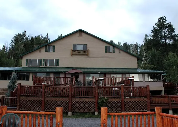 Holiday home Deluxe For Six With A Shared Hot Tub Near The Lakes, Arizona *